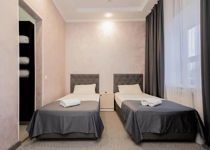 "Rush Hotel"